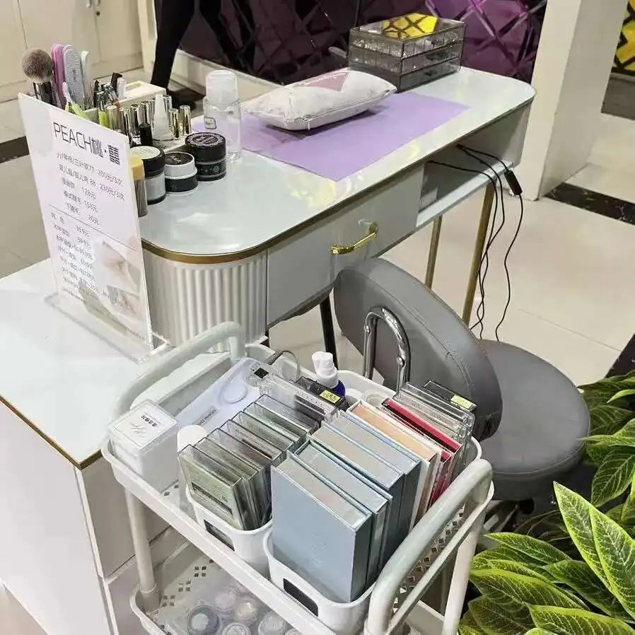 Simple Professional Nail Table Modern Luxury Nail Artist Manicure Table Wooden Storage Mesa De Manicure Salon Furniture KMNT