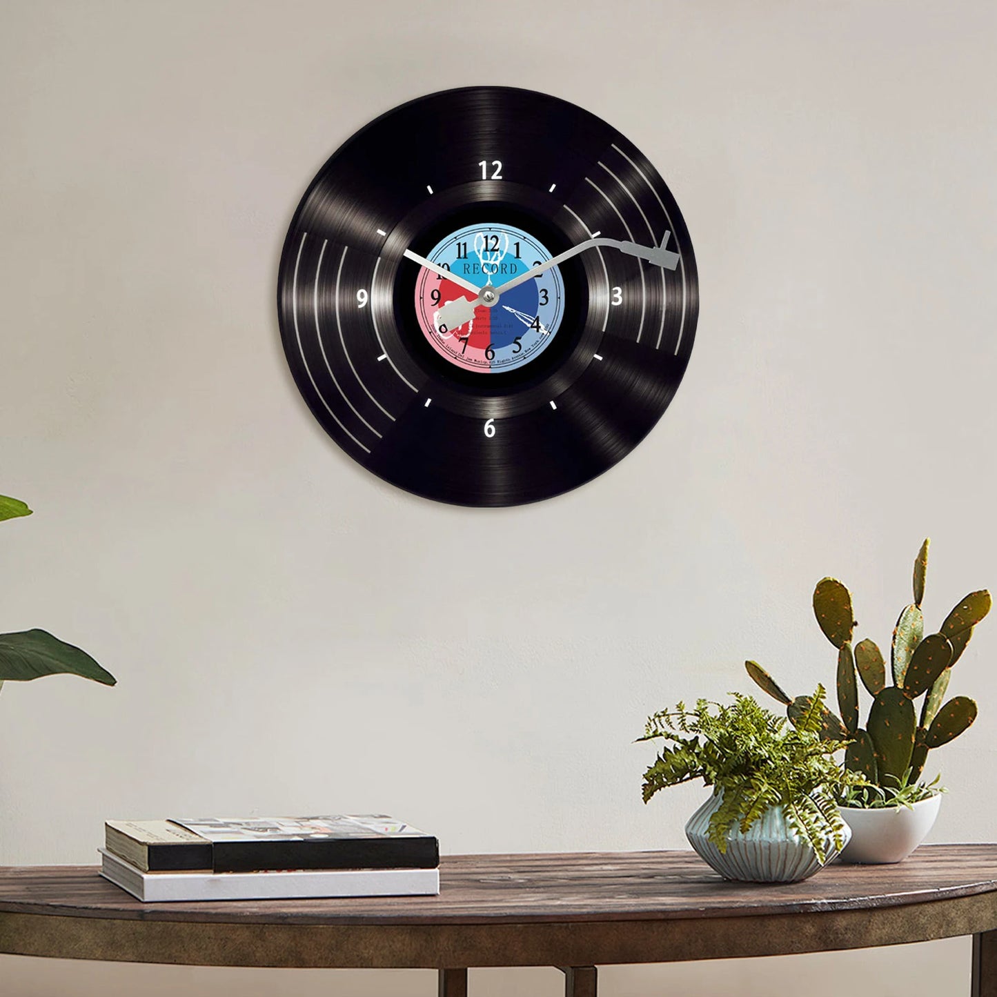 Modern Decorative Wood Wall Clock High Precise Cloud Shaped Battery Powered Non-Ticking Silent Wall Clock