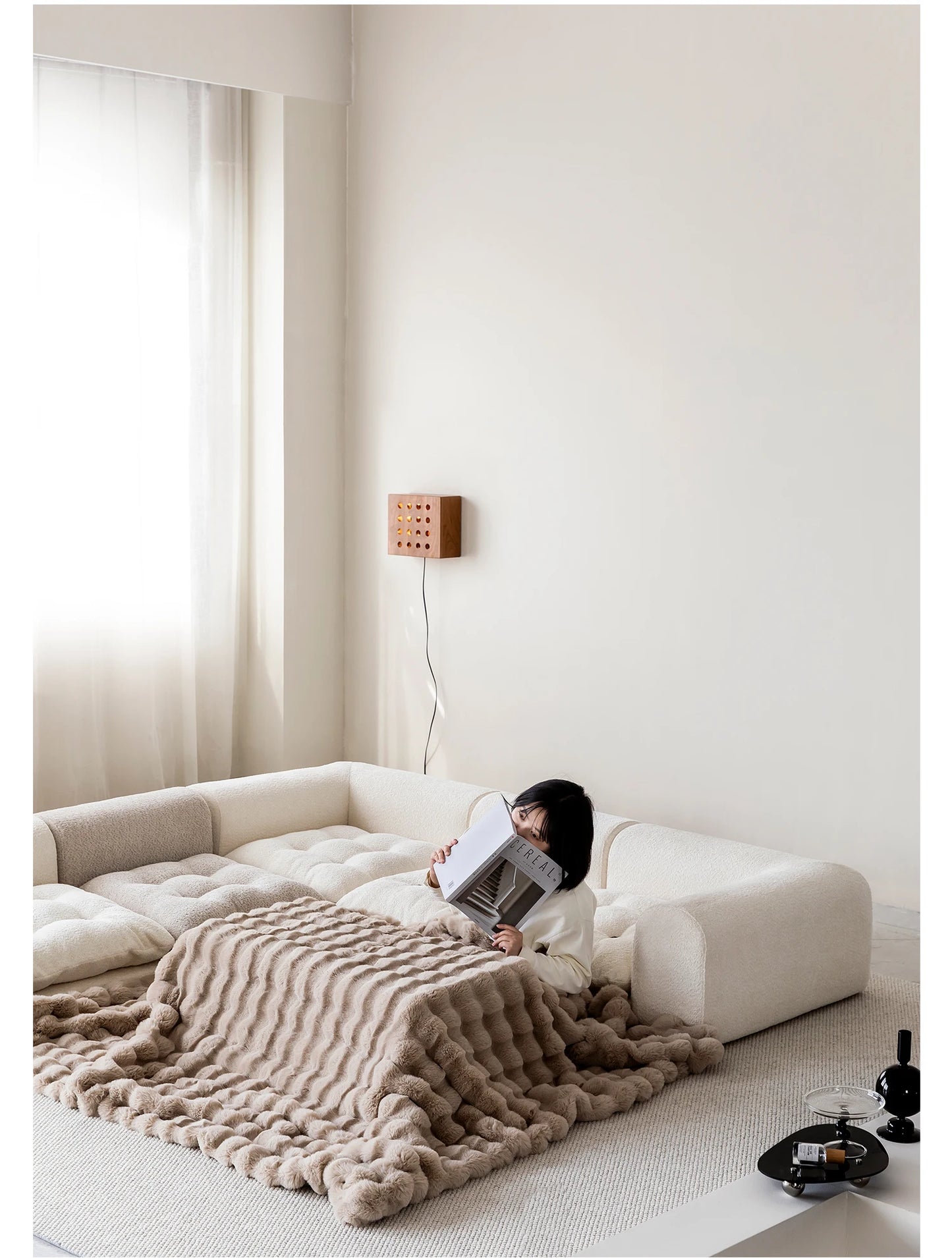 Minimalist White Fabric Living Room Sofa, Super Soft and Comfortable Tatami Module Lazy Sofa, Warm Home Furniture Salon FYLS
