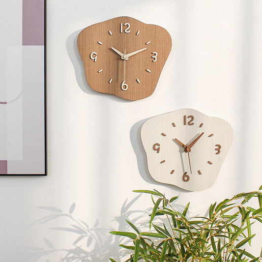 Modern Decorative Wood Wall Clock High Precise Cloud Shaped Battery Powered Non-Ticking Silent Wall Clock