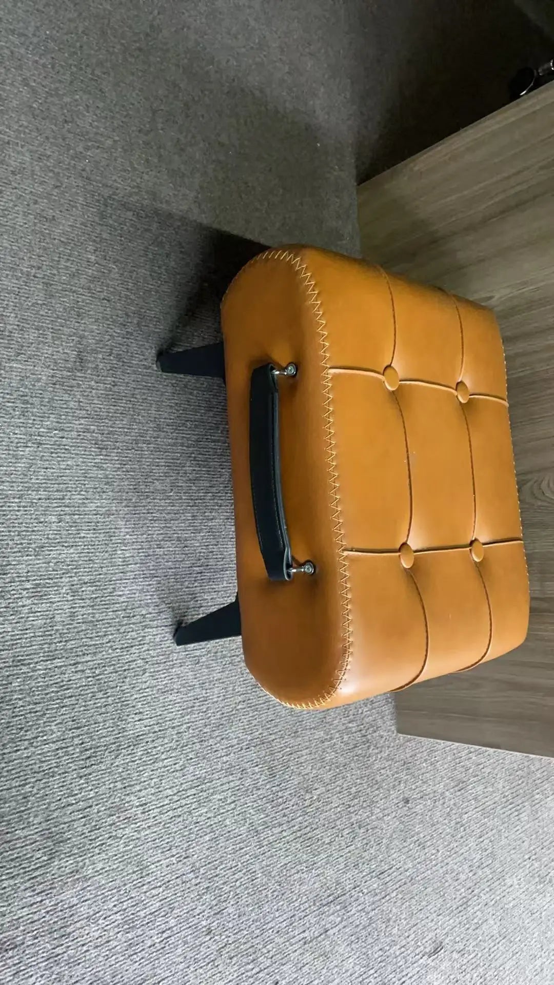 Shoe changing stool, doorstep, living room soft bag, minimalist sofa, footstool, light luxury leather art, low stool